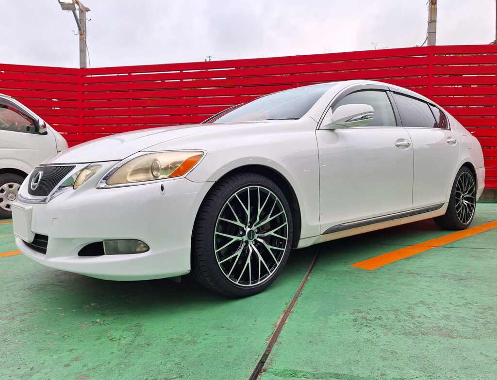 レクサス GS Precious HM-1 19×8J RADAR 225/40R19｜ホイール・タイヤ