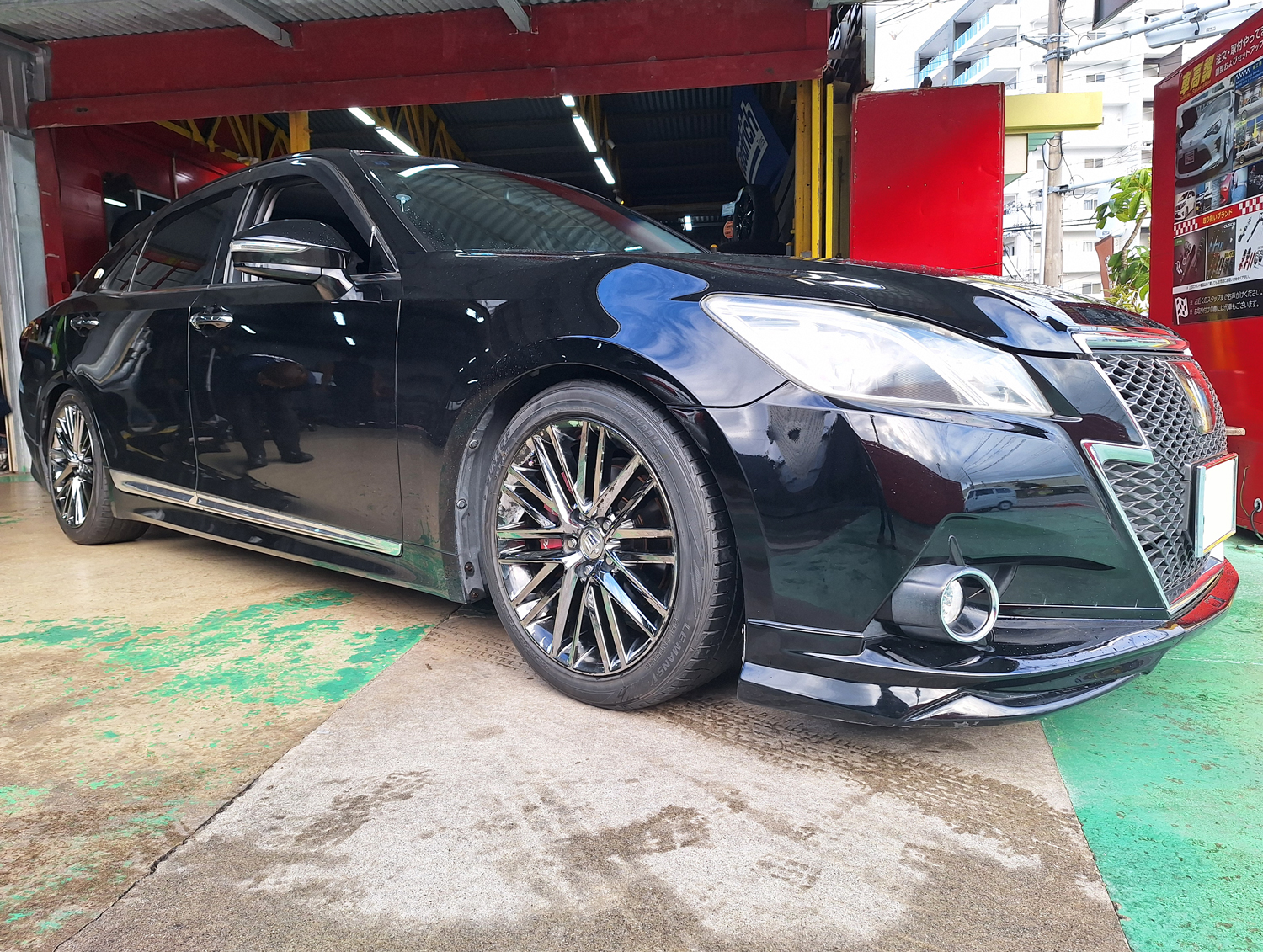 トヨタ クラウンアスリート　クラウンアスリート210系純正ホイール 18×8J　DUNLOP 225/40R18