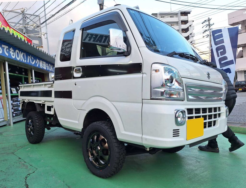 14インチ　ホイールタイヤセット　ヨコハマ　165 55 14 スズキキャリィ キャリイ DA16T タイヤ アルミ ホイール 14インチ 6J 軽トラ