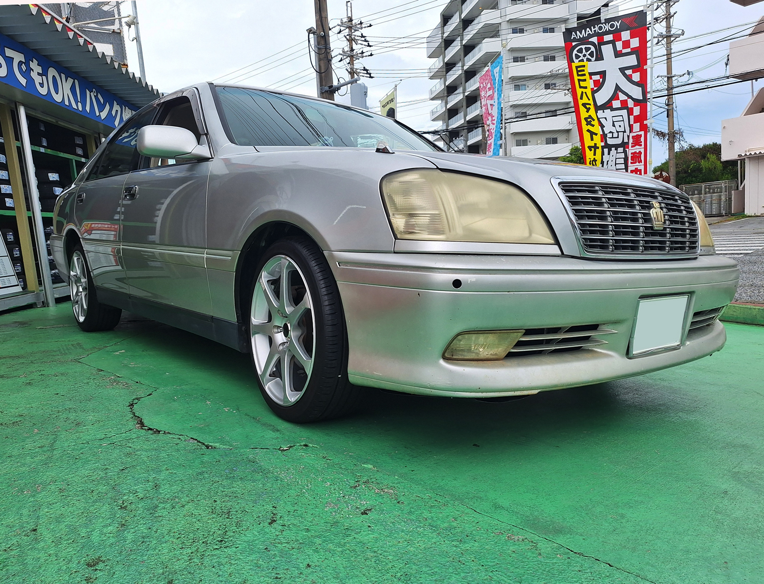 トヨタ クラウン　YOKOHAMA AVS MODEL7 18×7.5J　ZEETEX 215/40R18