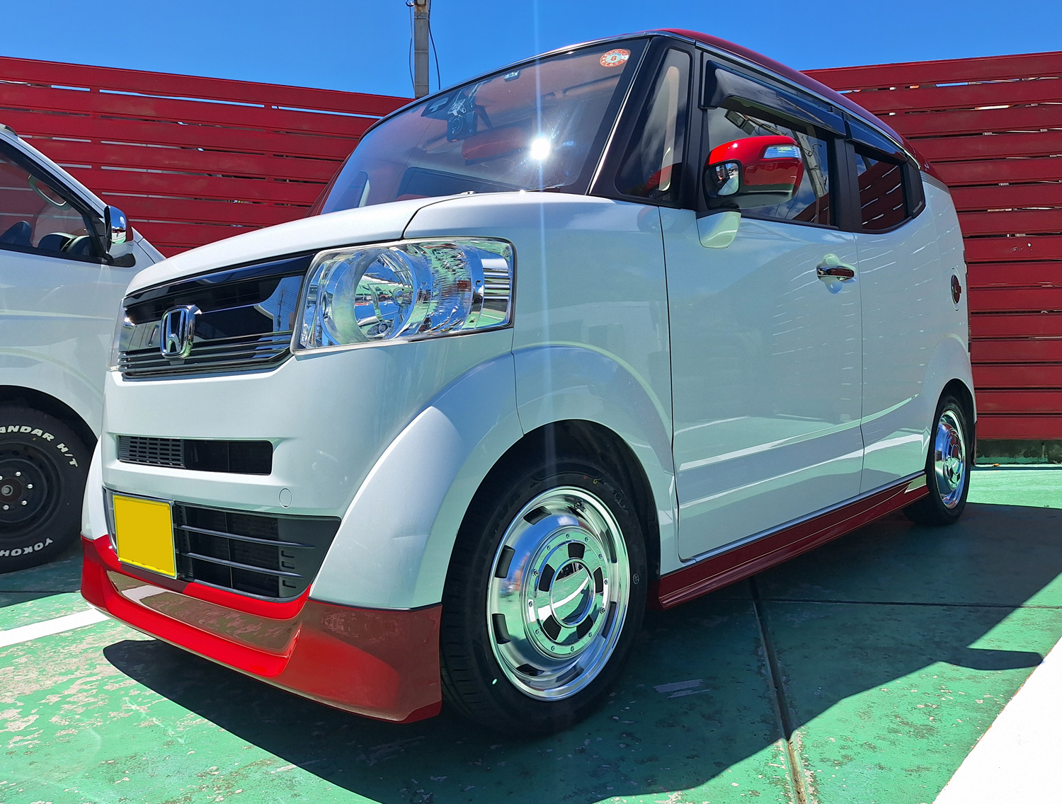ホンダ N-BOX SLASH　Garcia CISCO 15×4.5J　MINERVA 165/55R15