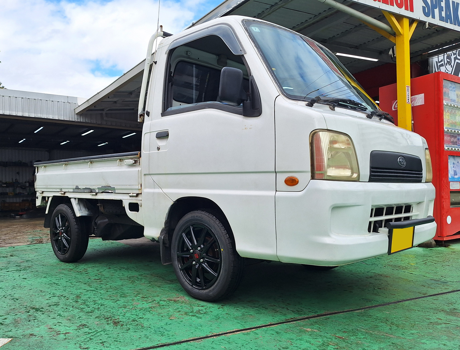 スバル サンバートラック　SEIN SS 14×4.5J　BRIDGESTORN 155/65R14