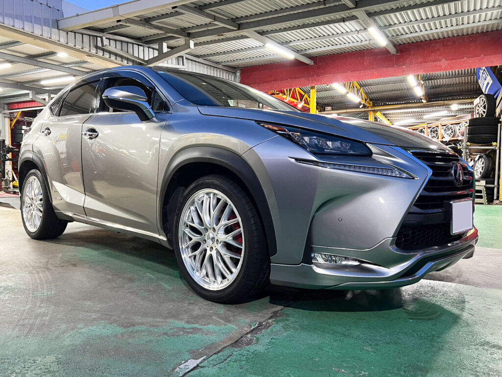 レクサス NX300h LOXARNY MULTIFORCHETTA 20×8J TOYO PROXES 245/40R20