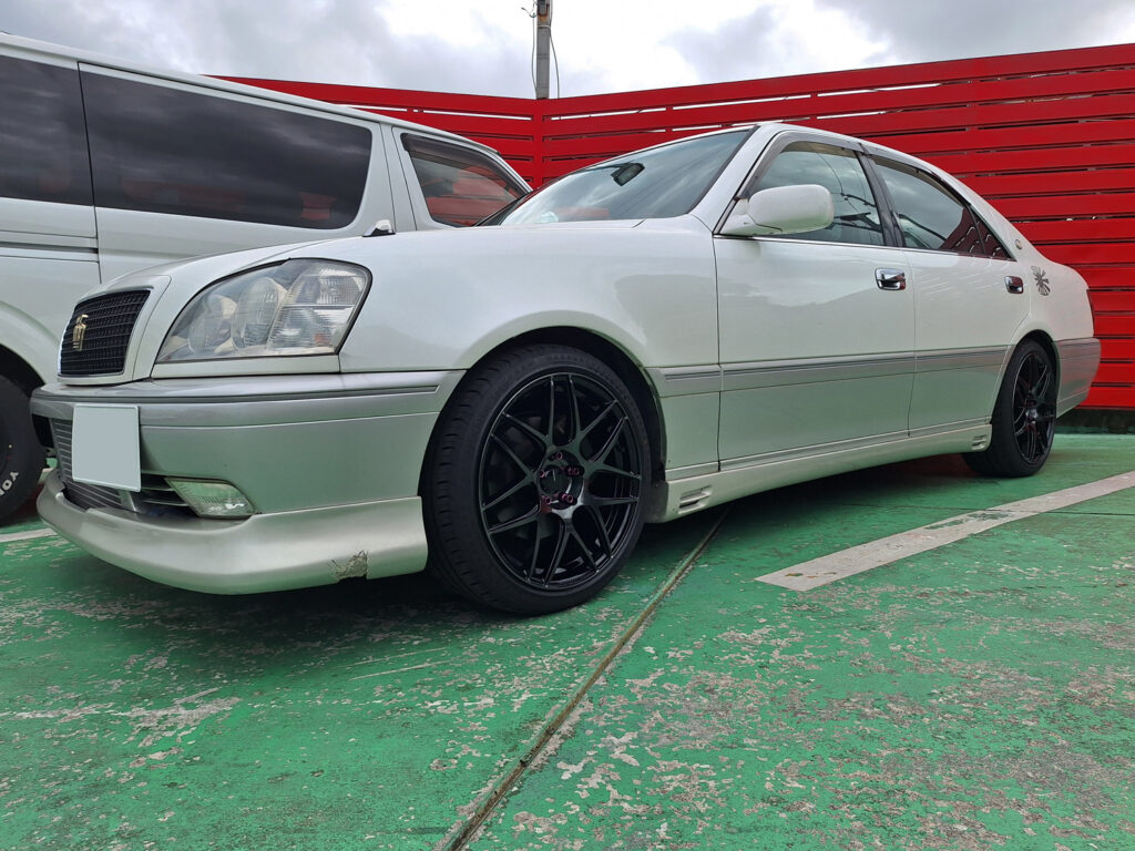 トヨタ クラウン アスリート WedsSport SA-27R 18×8.5J RADAR 225