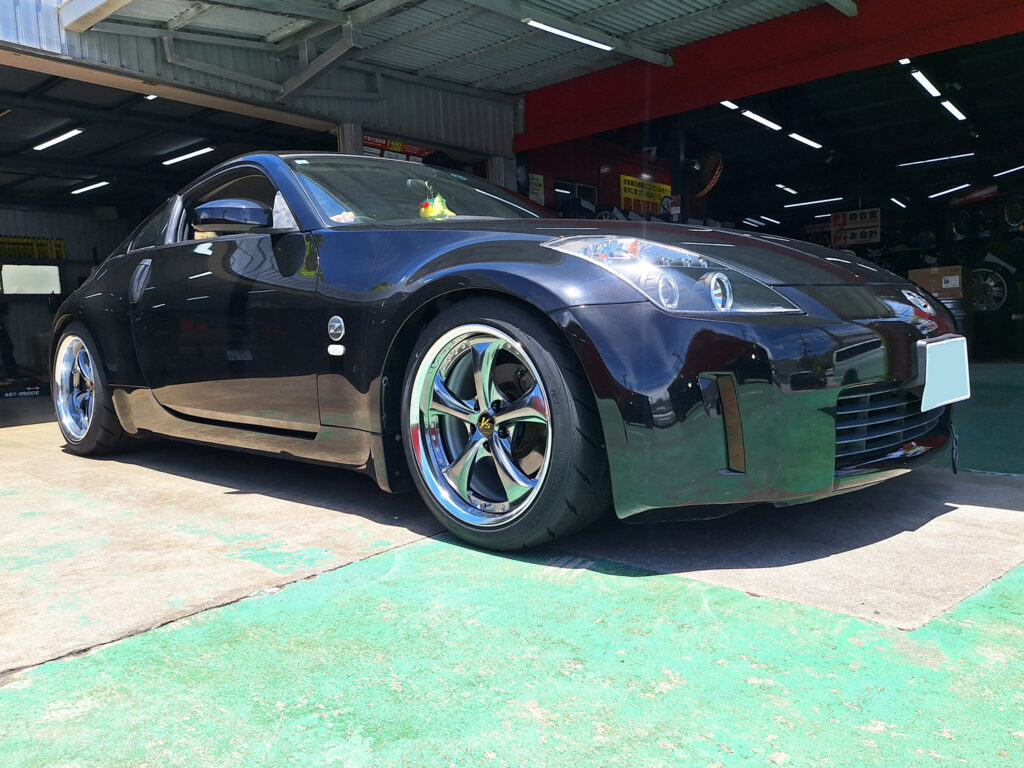 z33フェアレディZ ホイール 日産 Z33 フェアレディZ VSKF# 18×9J/10J SHIBATIRE 235/40R18 265