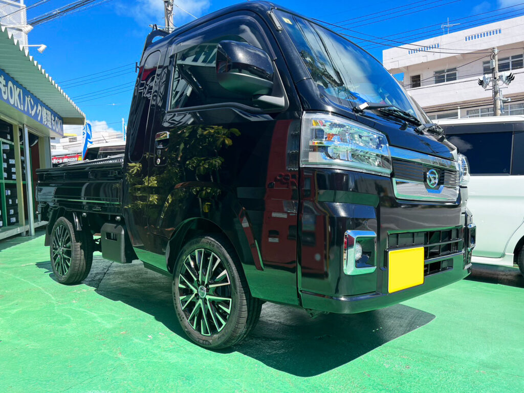 ダイハツ ハイゼットジャンボ SMACK LEGINA 15×4.5J MINERVA 165/55R15